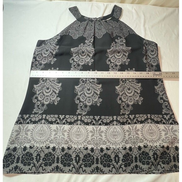 Violet + Claire Black & Gray Patterned Blouse Lightweight & Beautiful Size Large - Picture 2 of 8